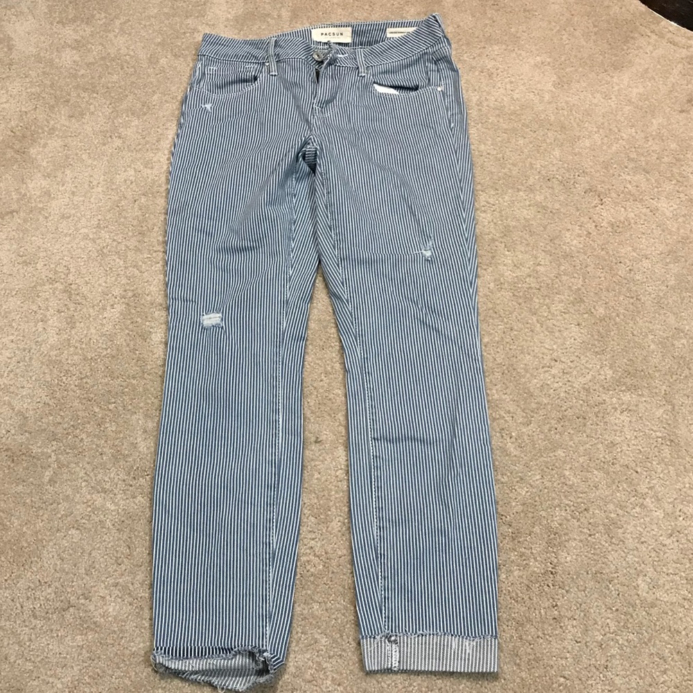skinny jeans